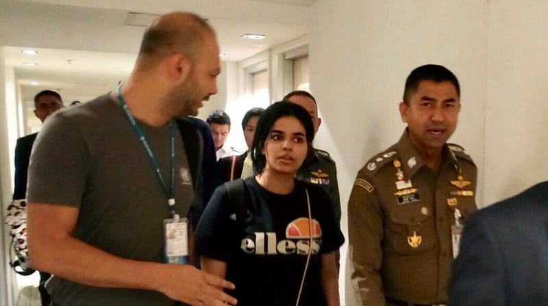 Illustration for article titled Saudi Teen Who Locked Herself in Thai Airport Hotel Room Recognized as Refugee