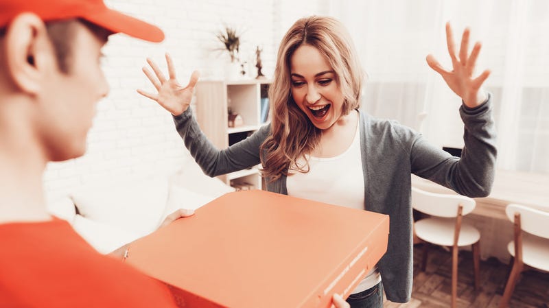 Illustration for article titled YouTuber punks delivery app with fake restaurant