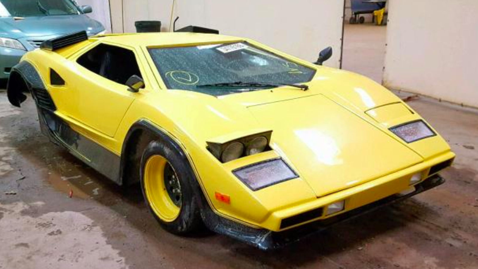 You Can Buy the Lamborghini Countach of Your Dreams for Dirt Cheap
Except Its a Fiero
