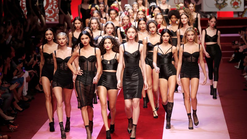 Look at all the fancy Spanx!! Just kidding, it’s Dolce and Gabbana, bella. ImageL AP