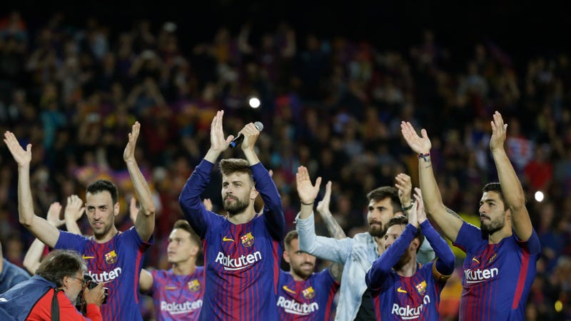 Illustration for article titled Popular Soccer App Spied on Fans Through Phone Microphone to Catch Bars Pirating Game Streams