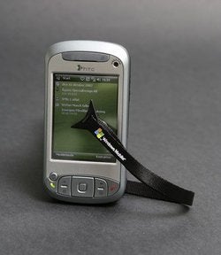 Illustration for article titled Triforce Touchscreen Pointer Combines Tchotchke With Surprising Functionality