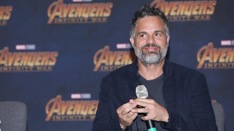Illustration for article titled Mark "Loose Lips" Ruffalo filmed a death scene in Infinity War because he can't be trusted