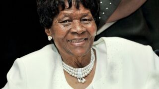 Illustration for article titled A Tribute To Albertina Sisulu