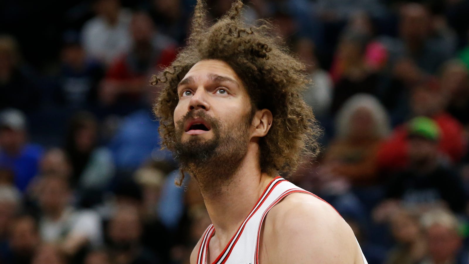 Robin Lopez Loses His Cool In Bulls Practice After Jim Boylen Cuts His