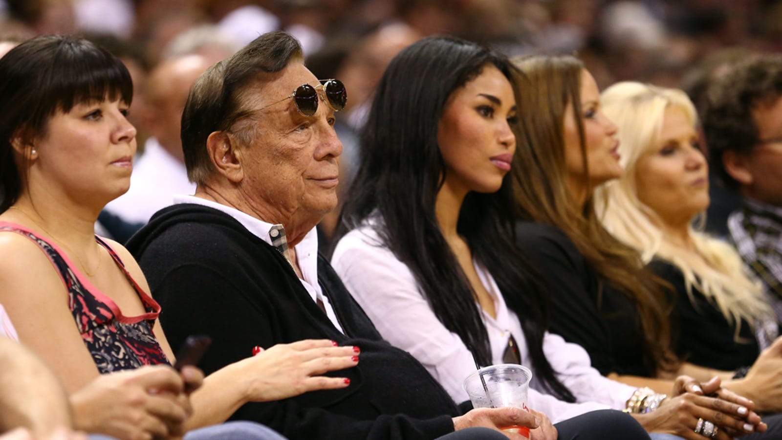 Shocker Racist La Clippers Owner Donald Sterling Is Also