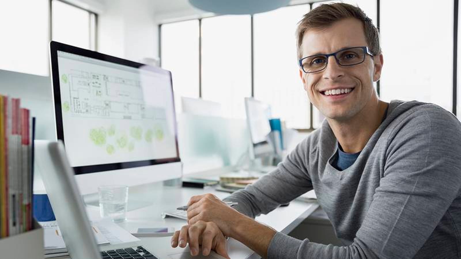 Inspiring This Video Game Developer Is Making His Employees Work 18