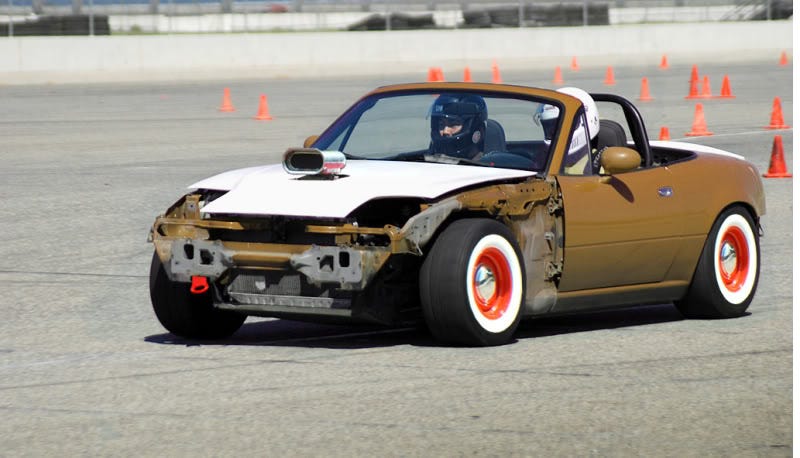Illustration for article titled Car Cazar: Have Fun, Kick Ass