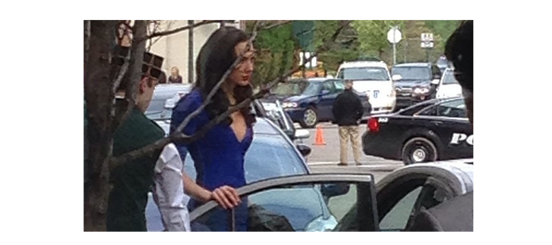 Illustration for article titled Primera foto de Wonder Woman en el film Batman vs. Superman