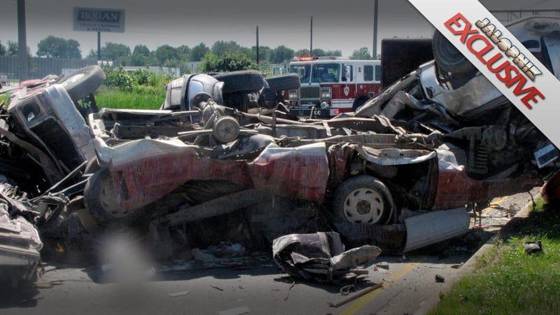 Illustration for article titled How did no one die in this horrific crash?