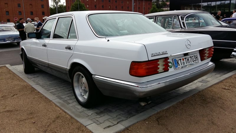 Illustration for article titled Final oldtimer meet photodump