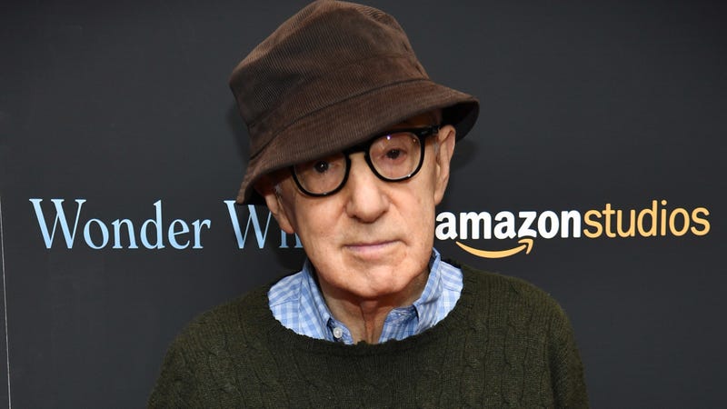 Illustration for article titled Woody Allen and Amazon settle $68 million lawsuit under undisclosed terms