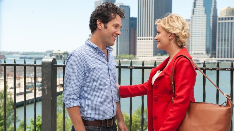 Illustration for article titled Paul Rudd and Amy Poehler spoof rom-com clichés in They Came Together