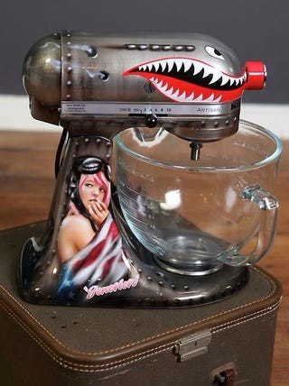 Illustration for article titled Badass Stand Mixer?