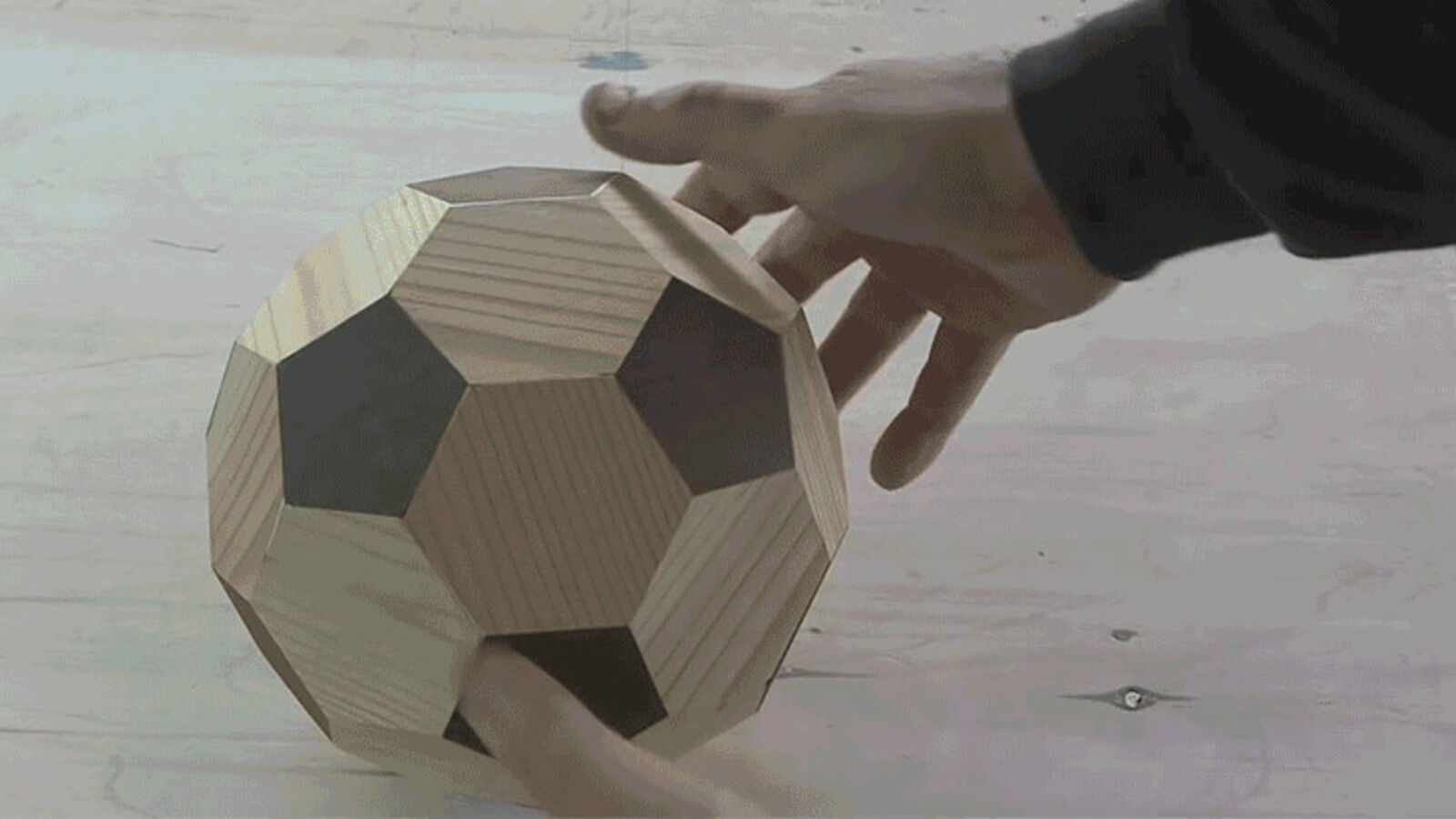 You Can Make a Wooden Soccer Ball With Some Masterful Carpentry