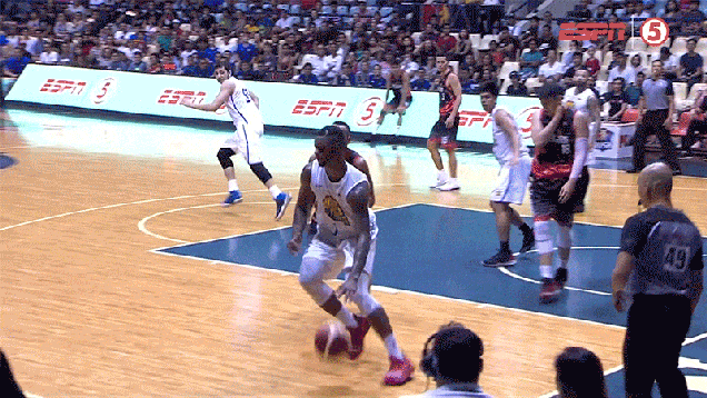 rjzg3xjalo6wm5bk5yv1.gif