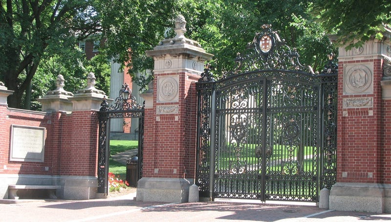 Illustration for article titled Brown Suspended a Student's Rapist But Allowed Him to Return to School