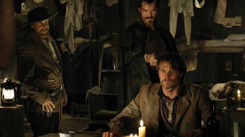 Illustration for article titled Justified adds Sam Elliott and another Deadwood reunion (but not that one)