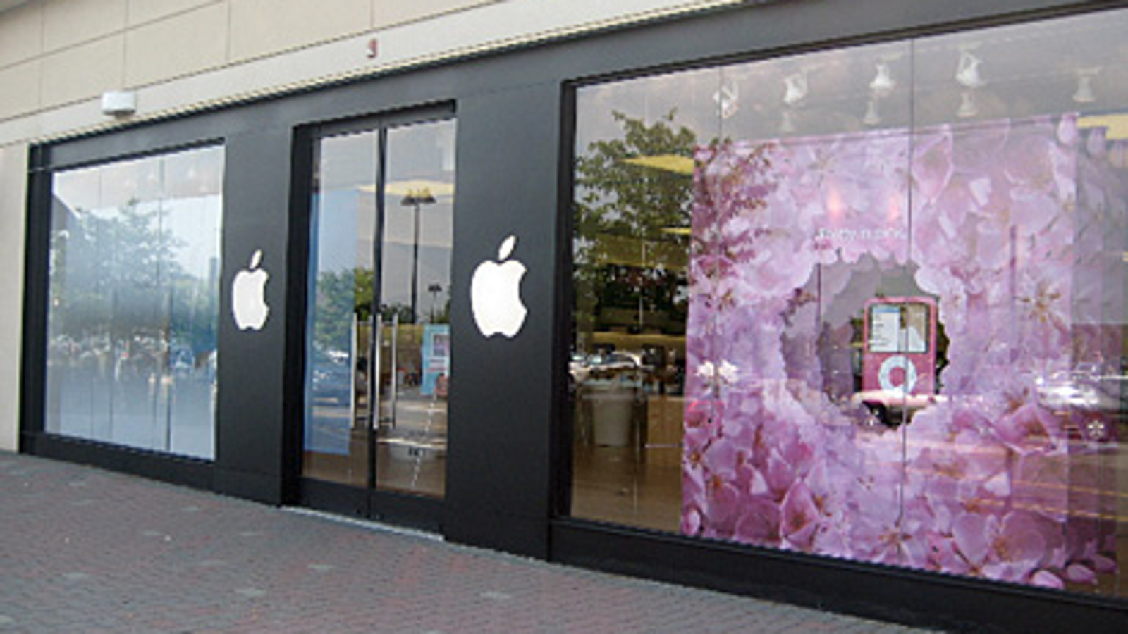 apple iphone store in towson