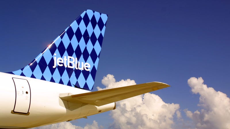 Illustration for article titled Major U.S. Airlines Will Soon Offer a Nonbinary Gender Option for Fliers