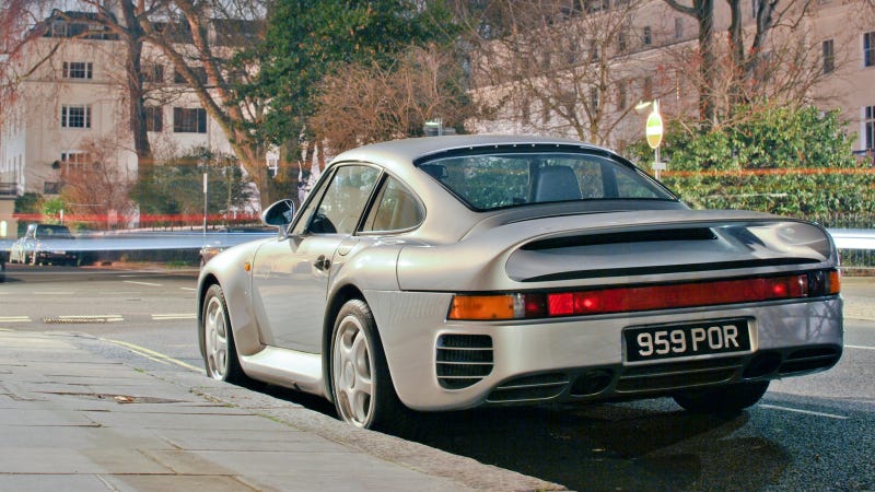 Illustration for article titled Your Ridiculously Awesome Porsche 959 Wallpaper Is Here
