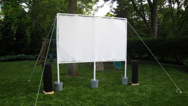 outdoor movie projector with screen