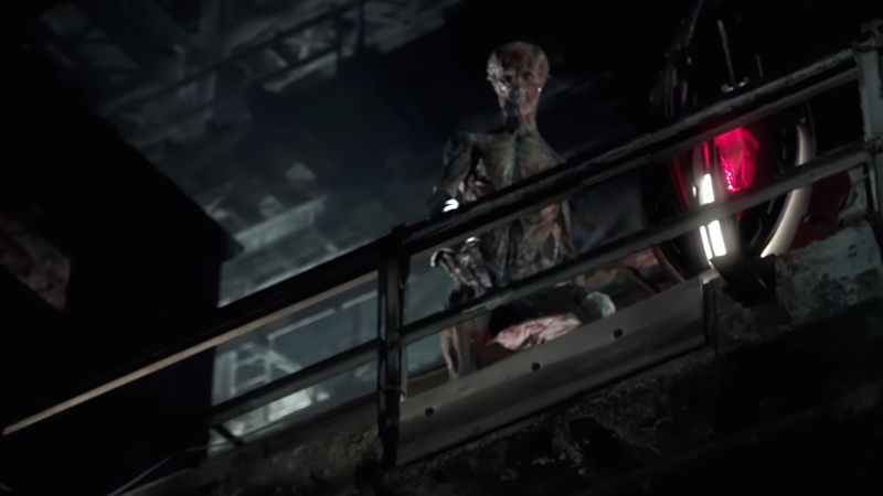Illustration for article titled New DC/CW Crossover Trailer Reveals the Alien Menace, a Returning Foe, and More