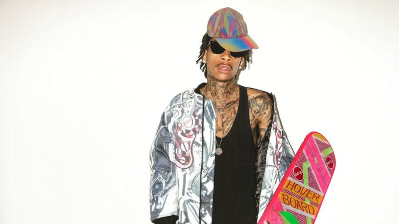 Illustration for article titled Wiz Khalifa was apparently arrested for riding a hoverboard