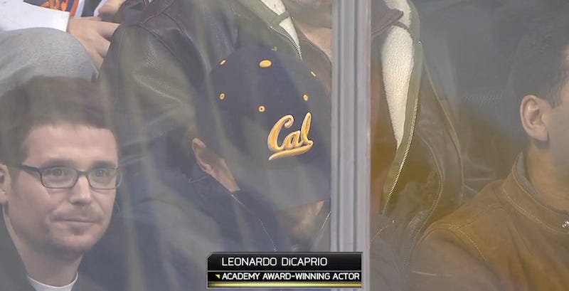 Illustration for article titled Leonardo DiCaprio Didn't Want To Be Seen At An Islanders Game