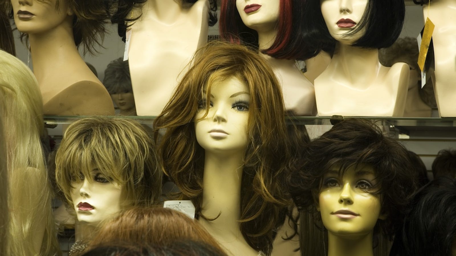 Women Busted Smuggling Drugs Under Their Wigs