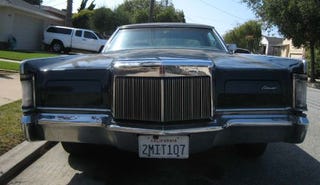 Illustration for article titled 1970 Lincoln Continental Mark III, Plus Bonus Lincoln Poll