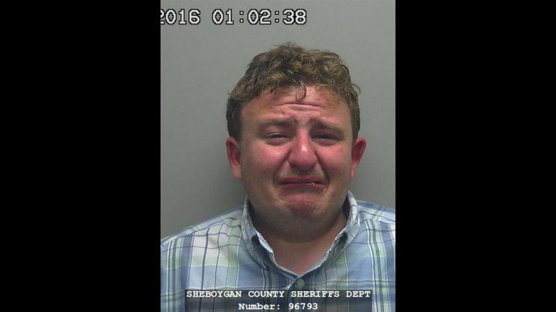 Illustration for article titled 19-Year-Old Alleged Attempted Rapist Caught Sobbing In His Mugshot