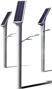 Illustration for article titled Solar Streetlamp Watches You to Save Power