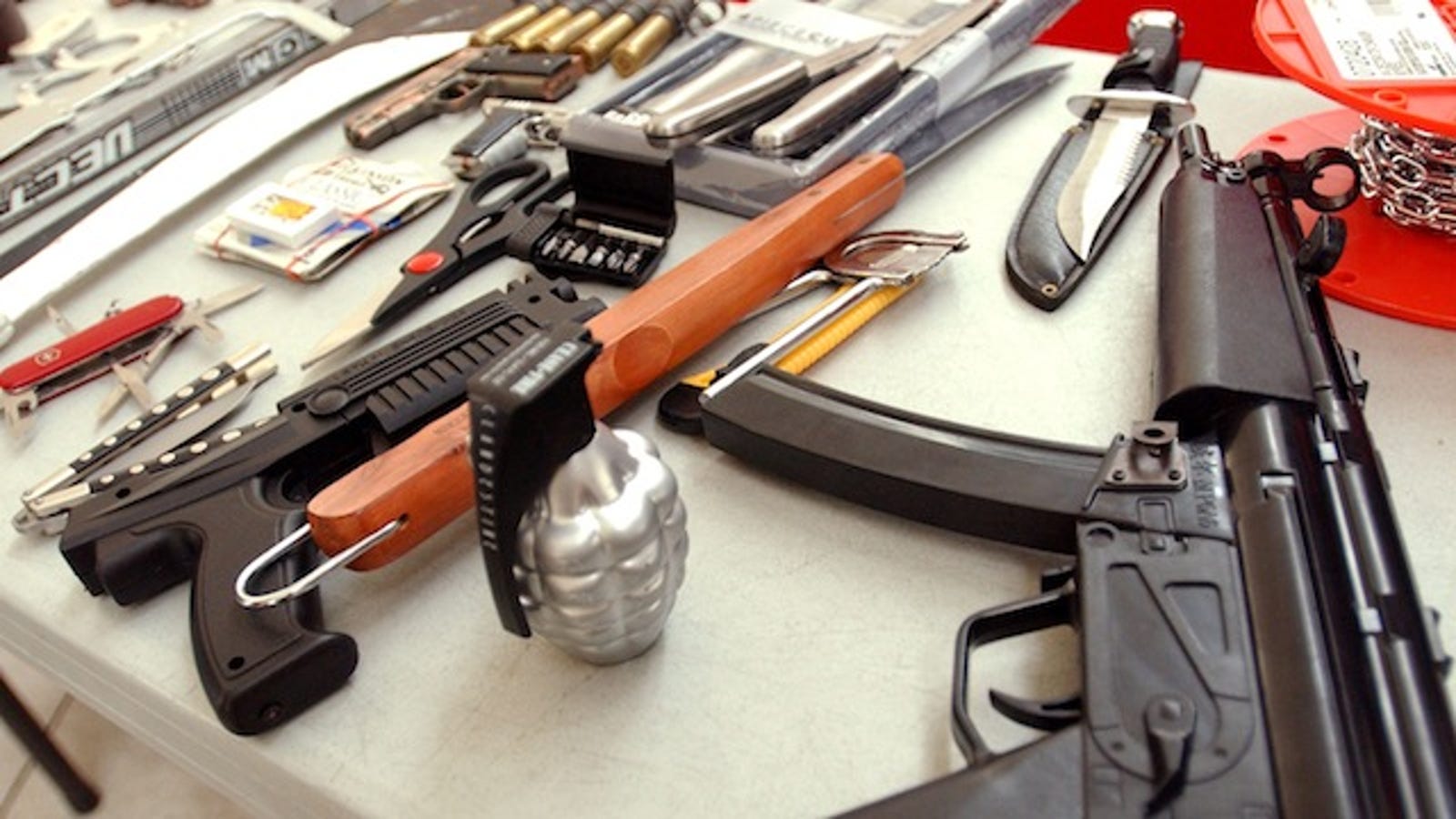 The TSA Finds About 5 Guns at Security Checkpoints EVERY DAY