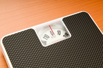 Illustration for article titled What Ever Will You Do If Your Kid Gains The Freshman 15?!