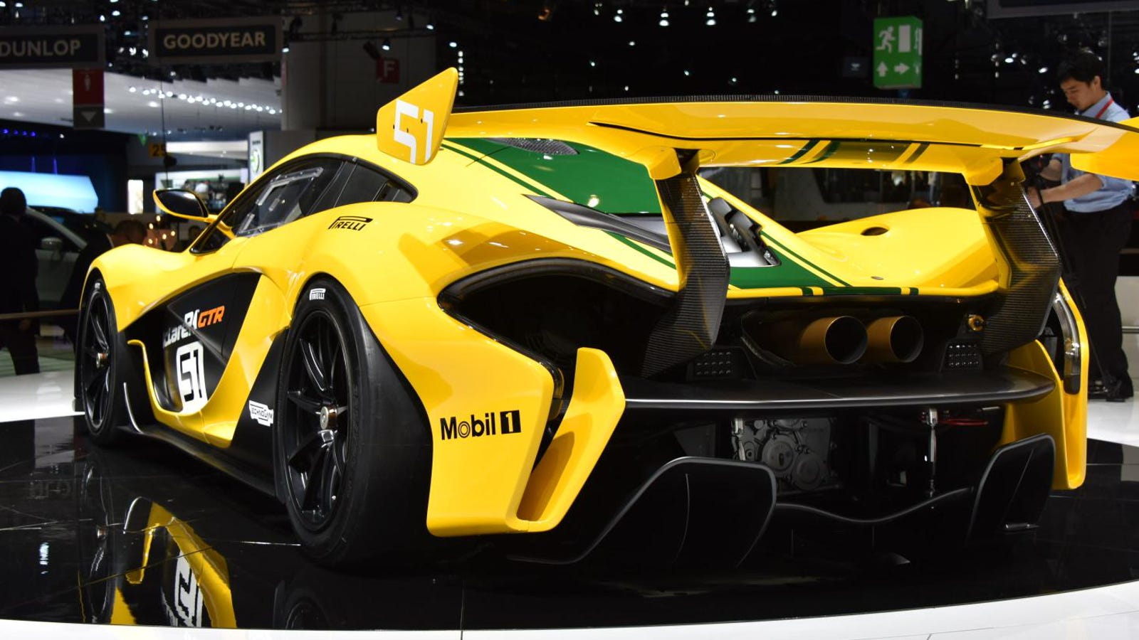 The Mclaren P1 Gtr Makes The Beloved Mclaren F1 Look Like