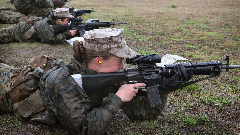 Illustration for article titled Federal Judge Rules Excluding Women From Military Draft Is Unconstitutional