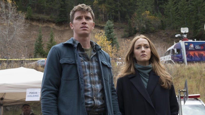 Garrett Hedlund and Jennifer Ferrin in Mosaic (Photo: Claudette Barius/HBO)