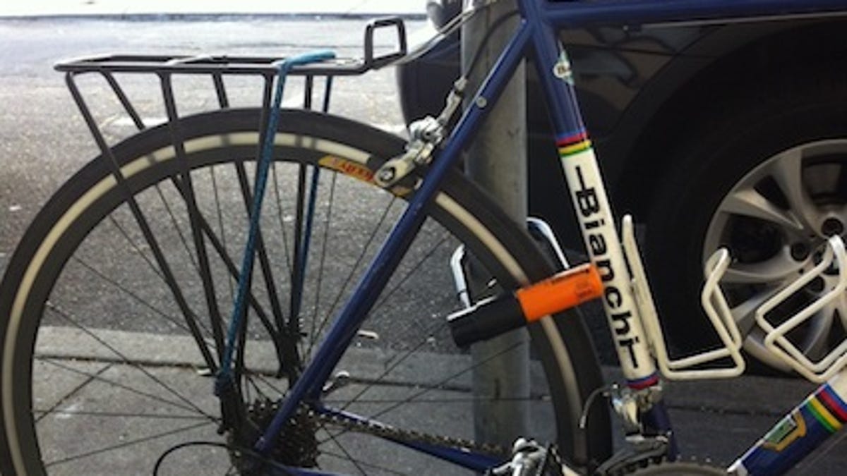 best way to lock bike with u lock