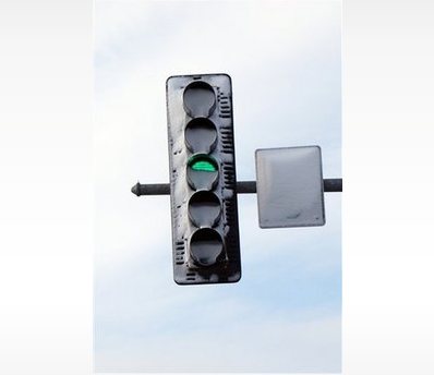 Illustration for article titled Energy-Efficient LED Traffic Lights Are Backfiring In a Deadly Way