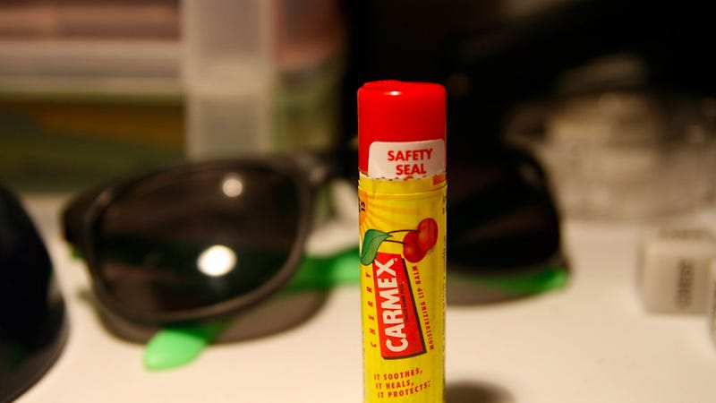 Does Carmex Chapstick Have Fiberglass In It - chapstick