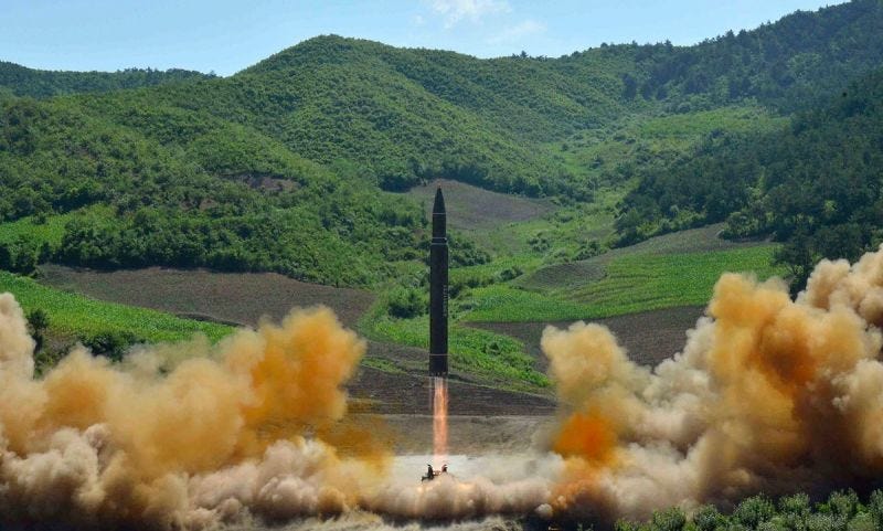 Corea del Norte lanza otro misil hacia Japón Corea del Norte lanza otro misil hacia Japón