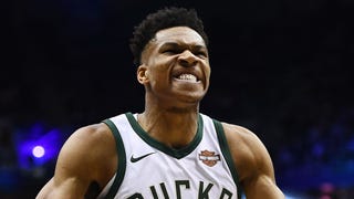 Giannis Antetokounmpo Can Hit A Game-Winner, Can't Get A Damn Table At Milwaukee Restaurant