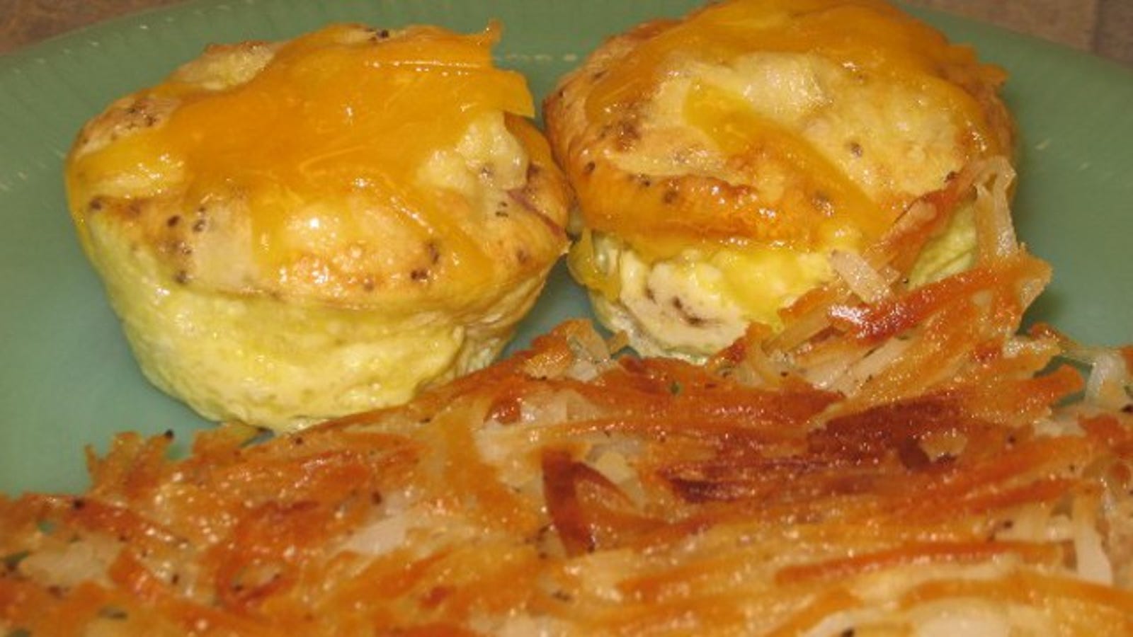Muffin Pan Omelets Let You Make Breakfast for the Week in One Batch