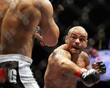Illustration for article titled MMA Fight Scrapped Due To A (Yikes) "Brain Irregularity"