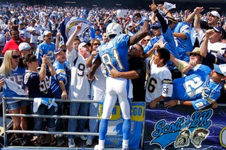 Illustration for article titled Chargers vs. Titans, This Time It's For Real
