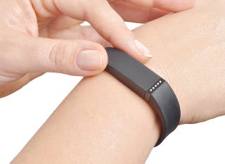 Illustration for article titled Your FitBit Is Bullshit, Says Science