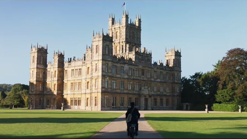 Illustration for article titled The denizens of Downton Abbey are "modern folk" in film adaptation's first full trailer