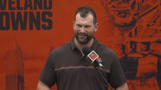 Joe Thomas Roasted Everyone During His Retirement Press Conference