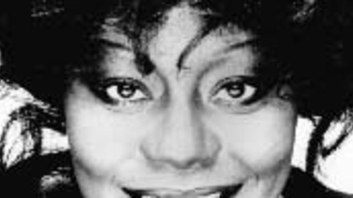 Loleatta Holloway passes away at 64.